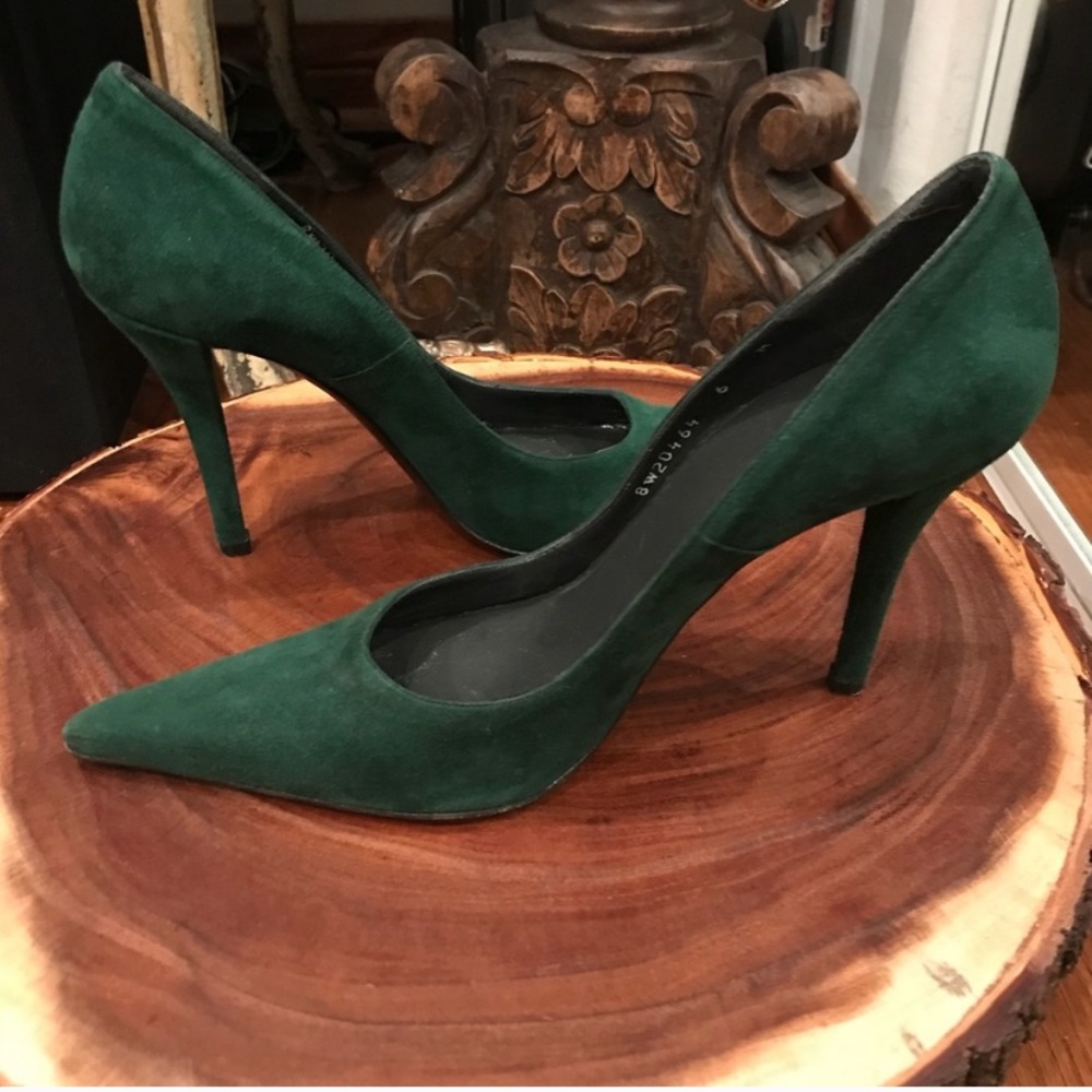 Stuart Weitzman Green Suede Pointy Stilettos Heels